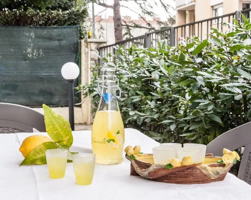 Lemon House Green Pisa Italien